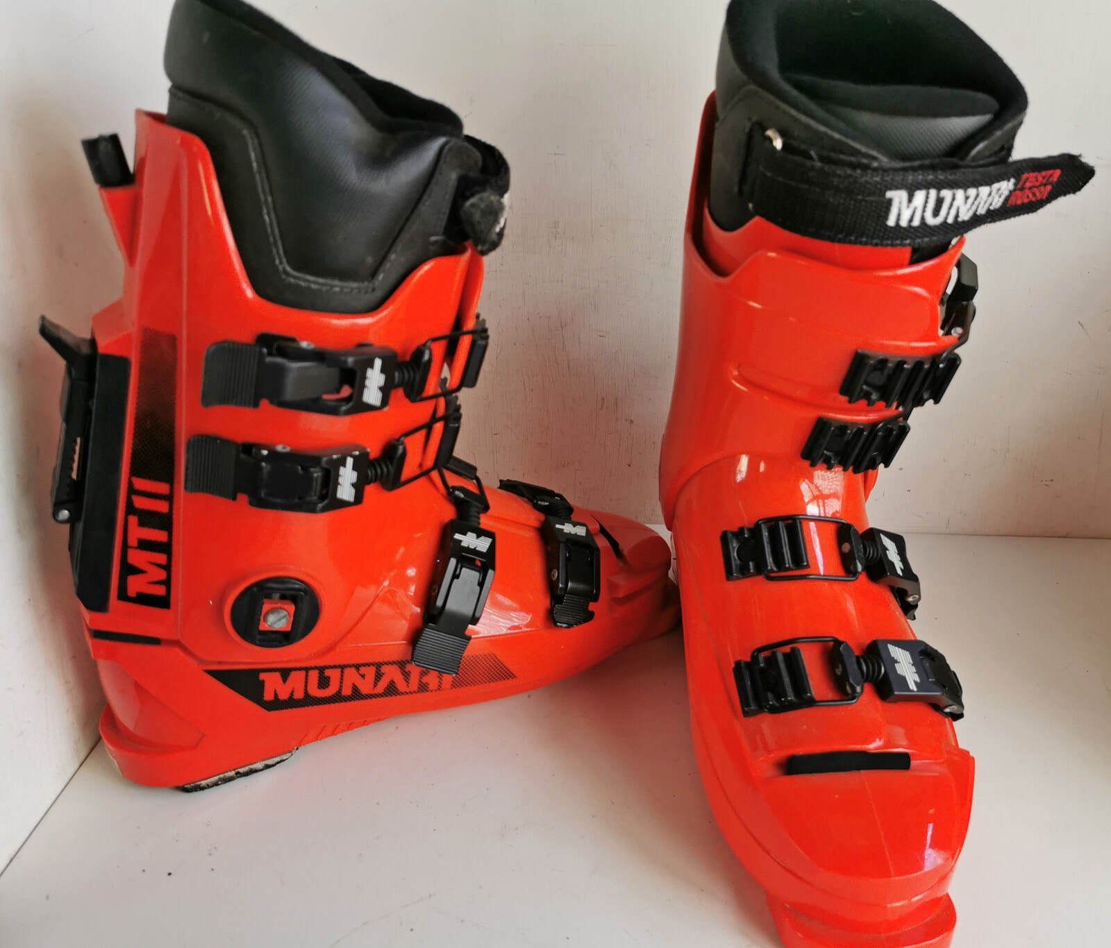 Munari best sale ski boots